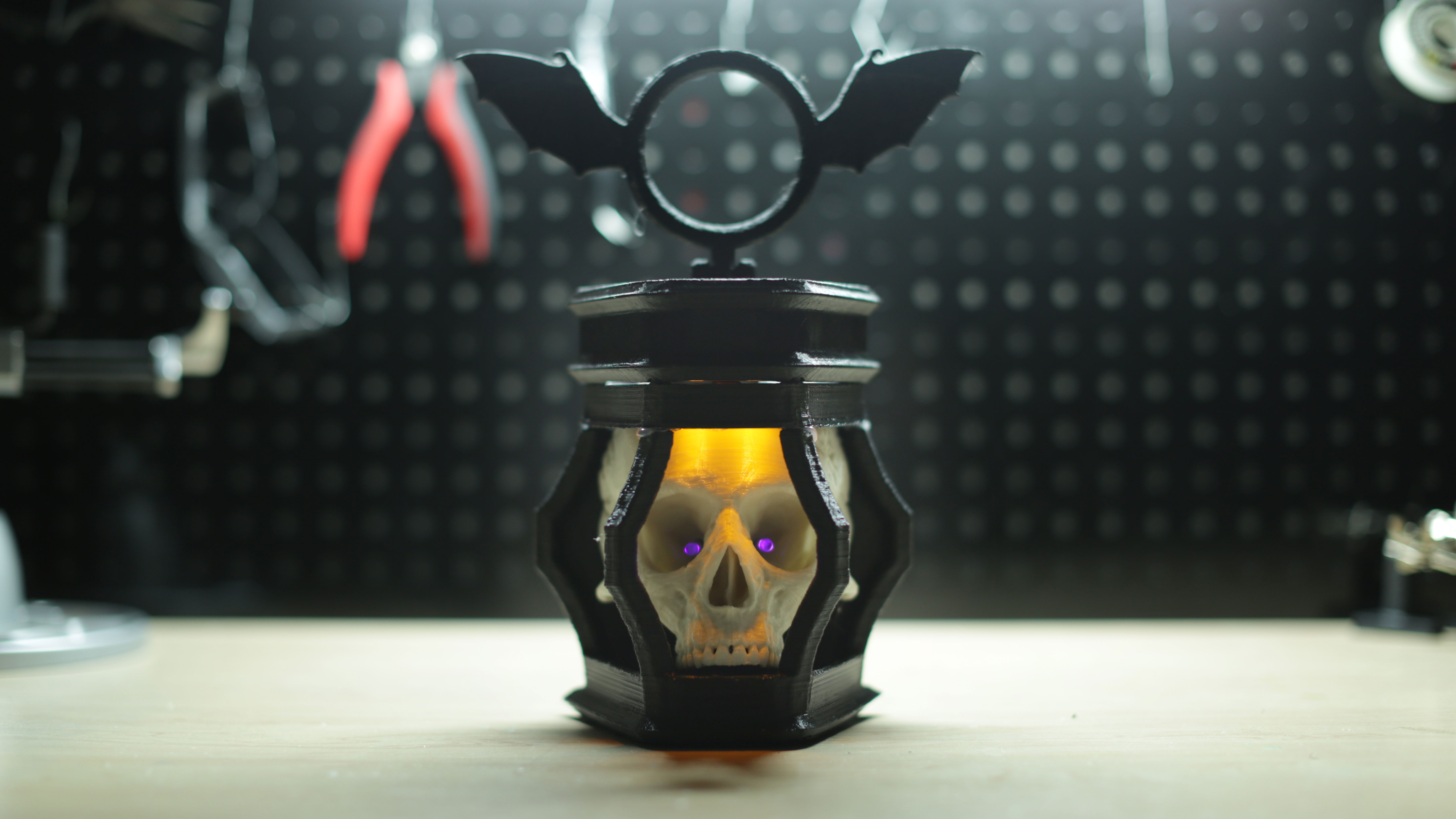 LED Skull Lantern