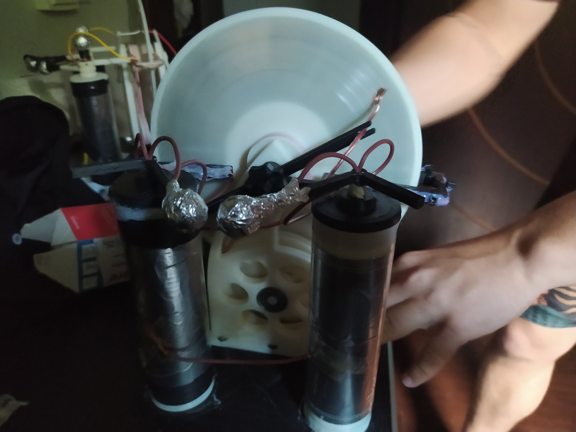hand crank Wimshurst machine