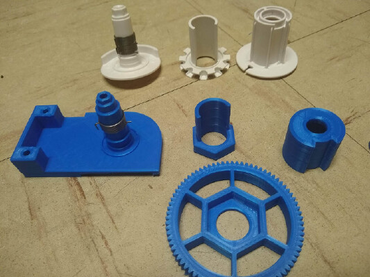 Roller Curtain with clutch and power | 3d print model