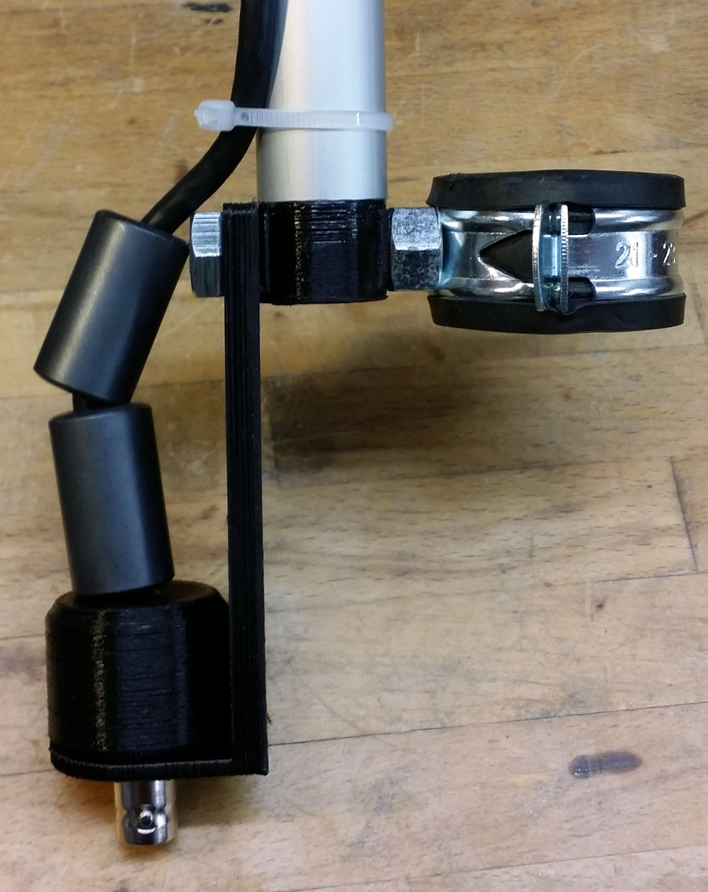 70 cm Lindenblad Antenna