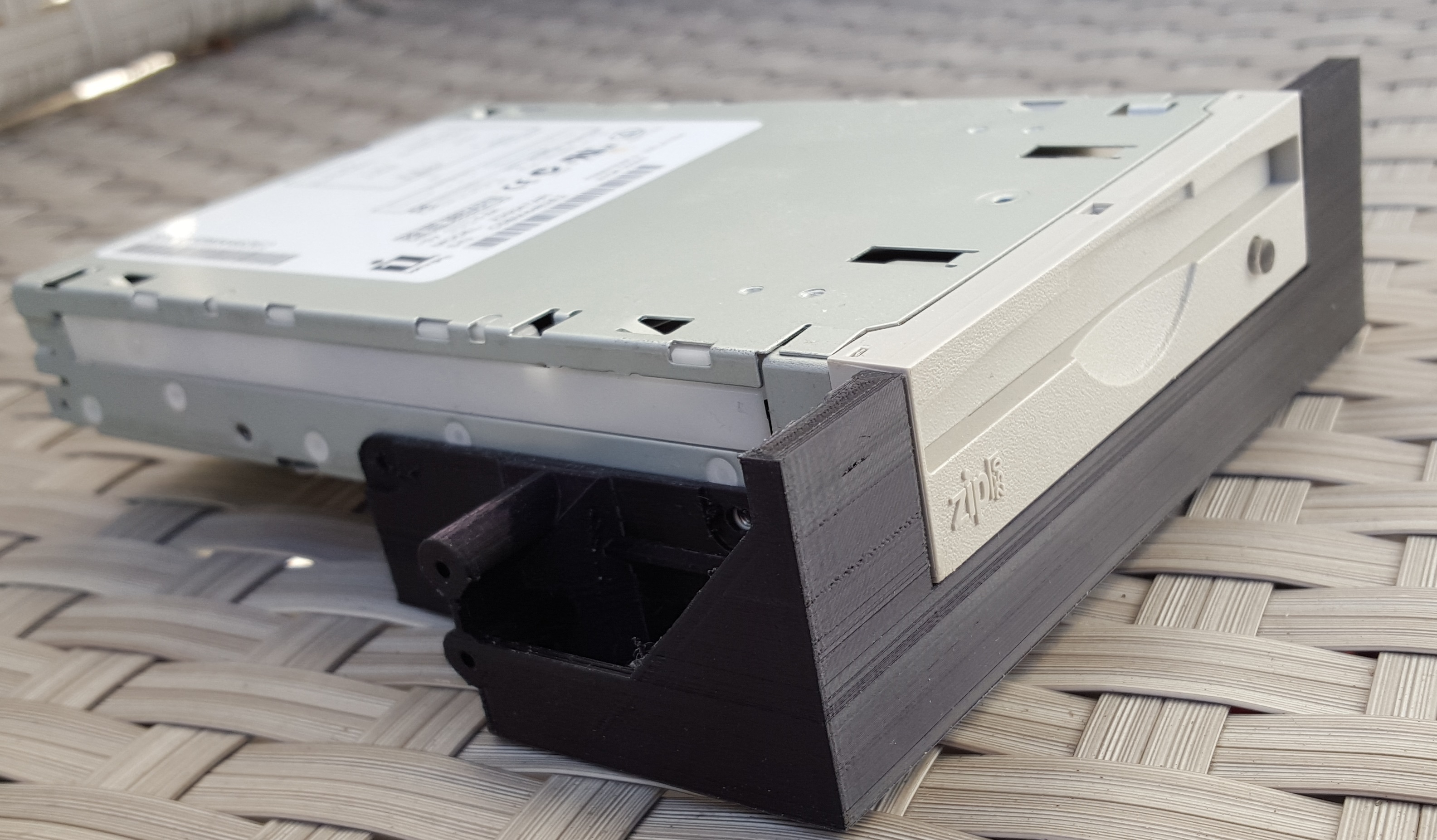 40a956fa-1756-451f-bdae-36dabca50c1b