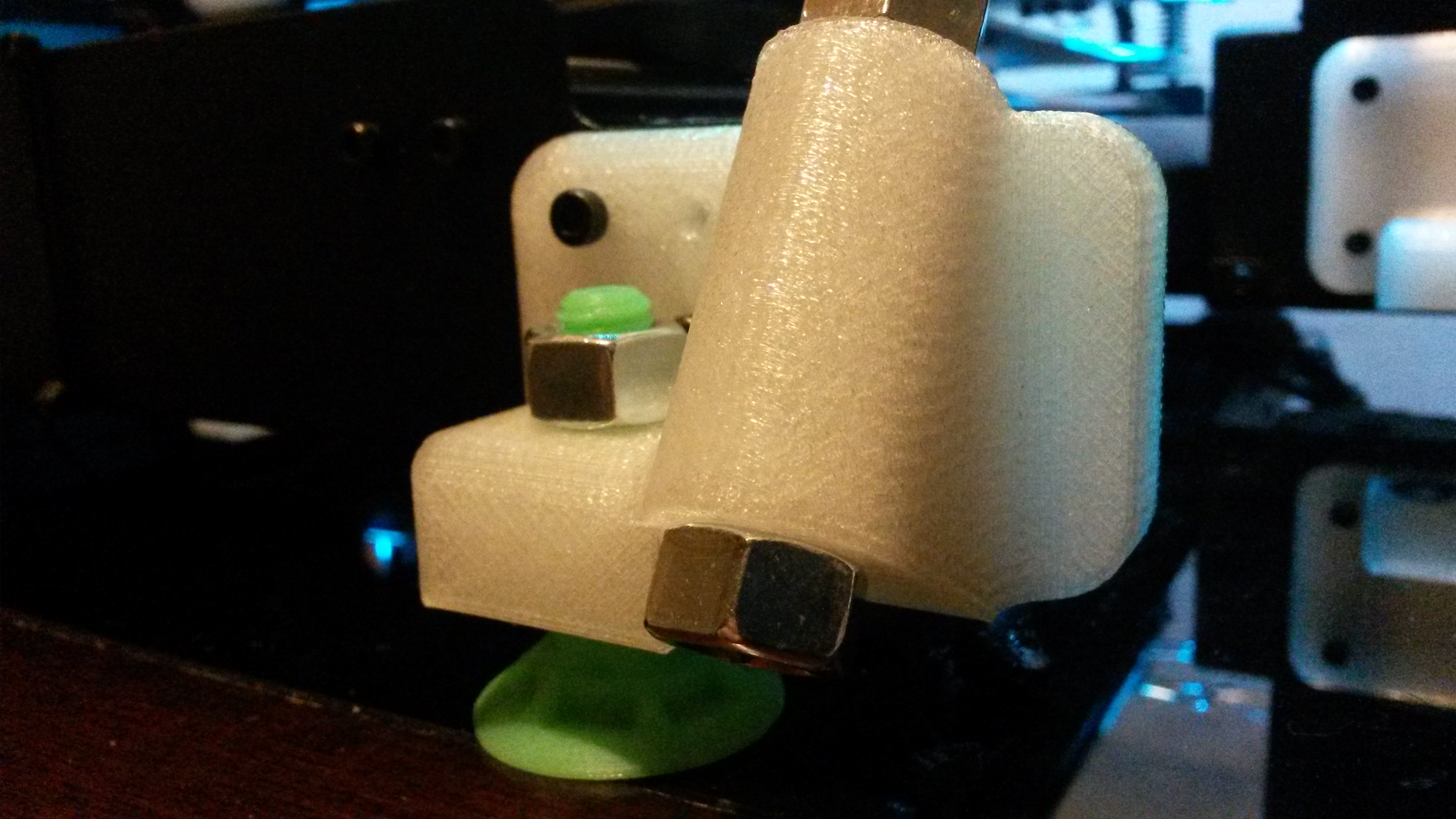 5c0b0759-b441-47fb-94ed-002803c4bdd2