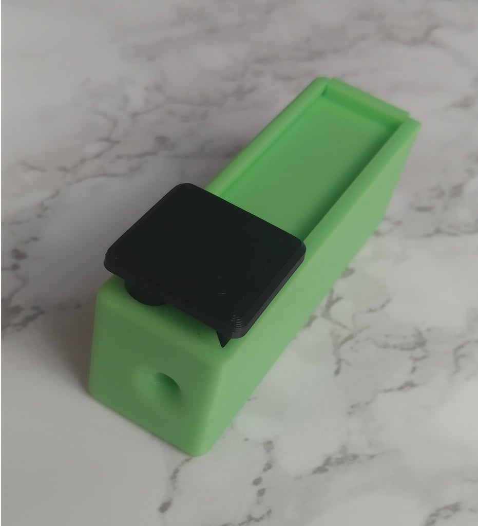 Filament cutter 1.75mm w_ compartment and rounded full button