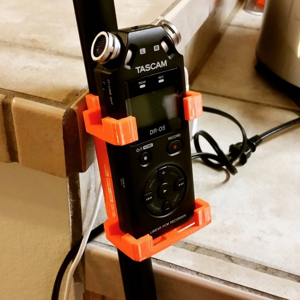 Monopod Tascam DR-05 Recorder Attachments