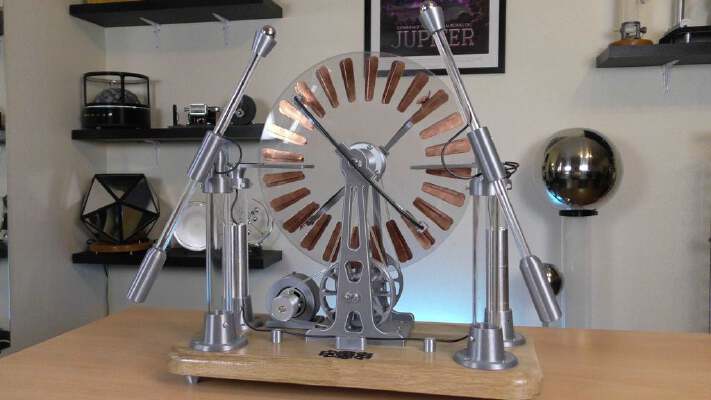 Machine électrostatique de Wimshurst - 1882 | 3d print model