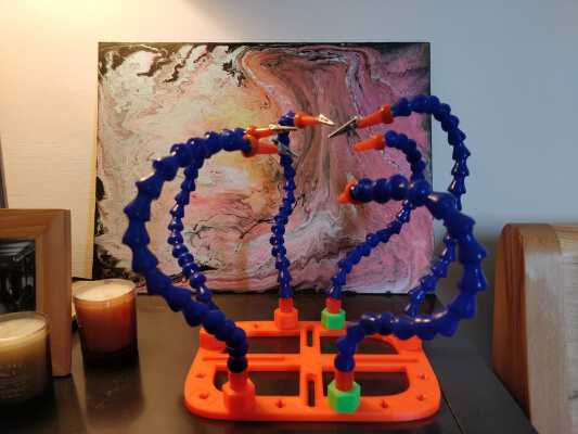 PCB Workstation with Chinese-bought Articulated Arms | 3d print model