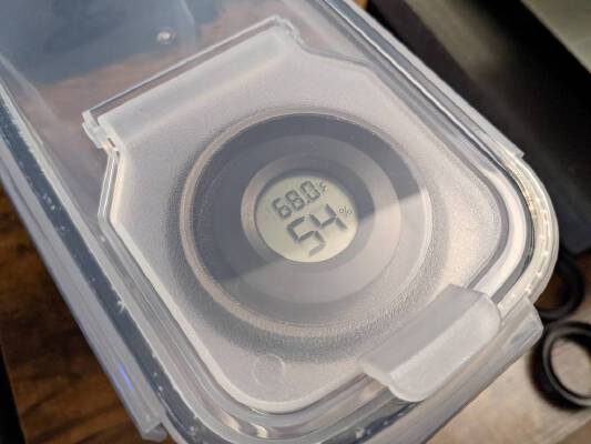 Hygrometer Insert for Chef's Path Cereal Containers | 3d print model