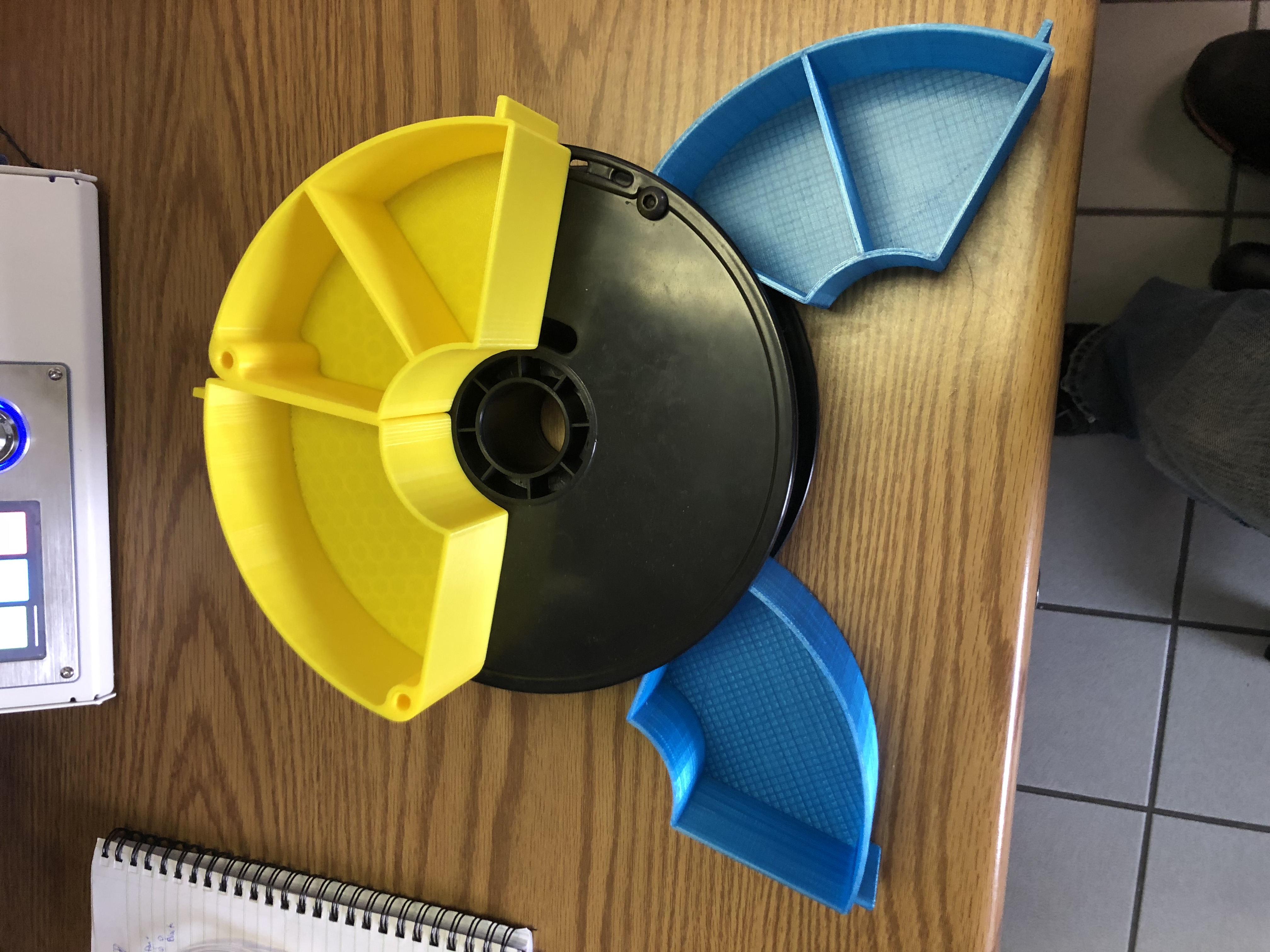 Empty spool storage bin