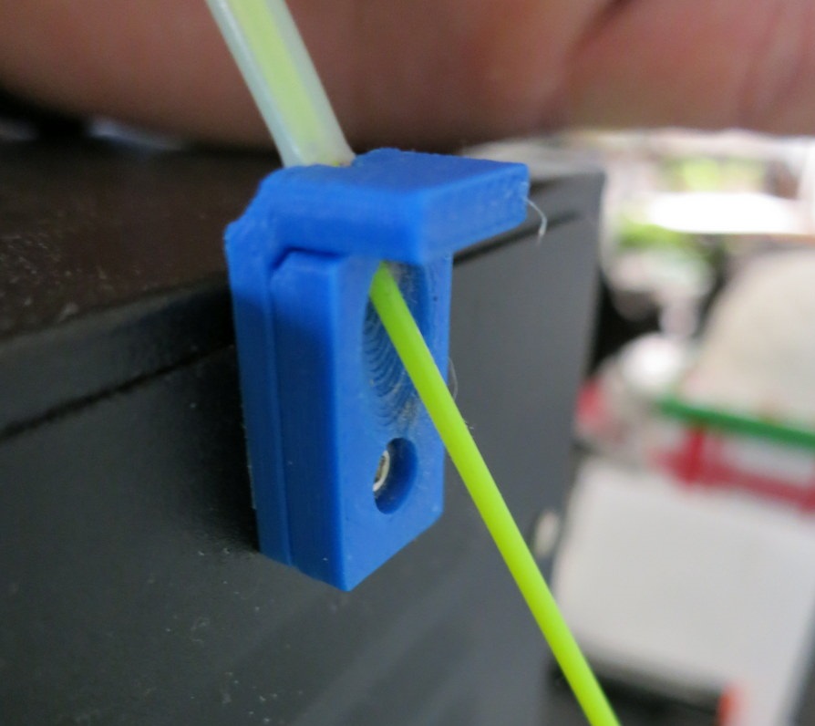 UP! Mini Afinia improved filament guide