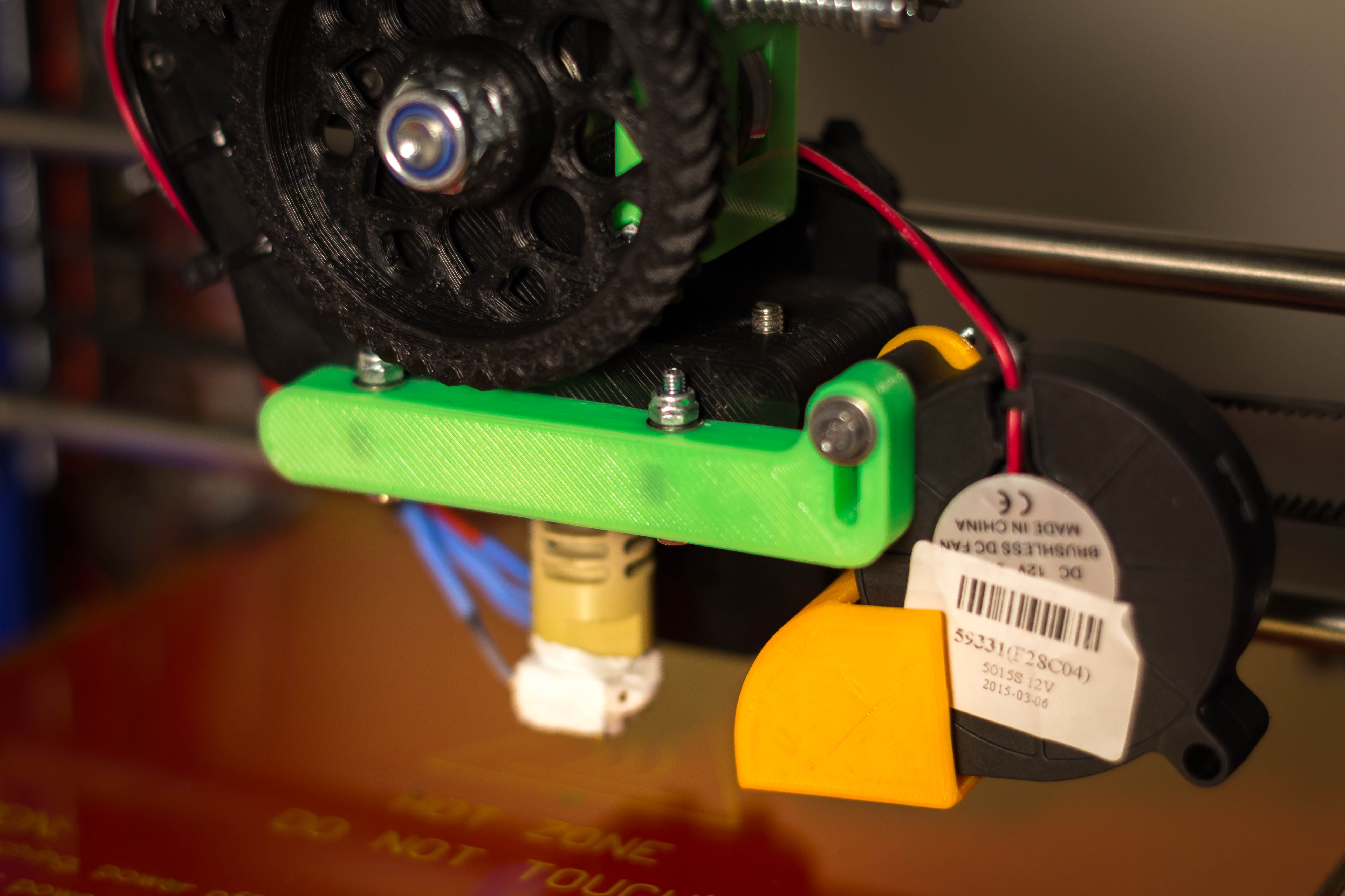 Centrifugal (radial) Fan (blower) mount for Greg's Wade Prusa i3 adapter
