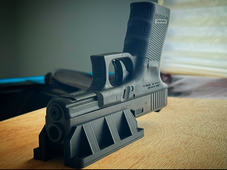 Glock G19 G17 gun pistol Mount Holster | 3d print model