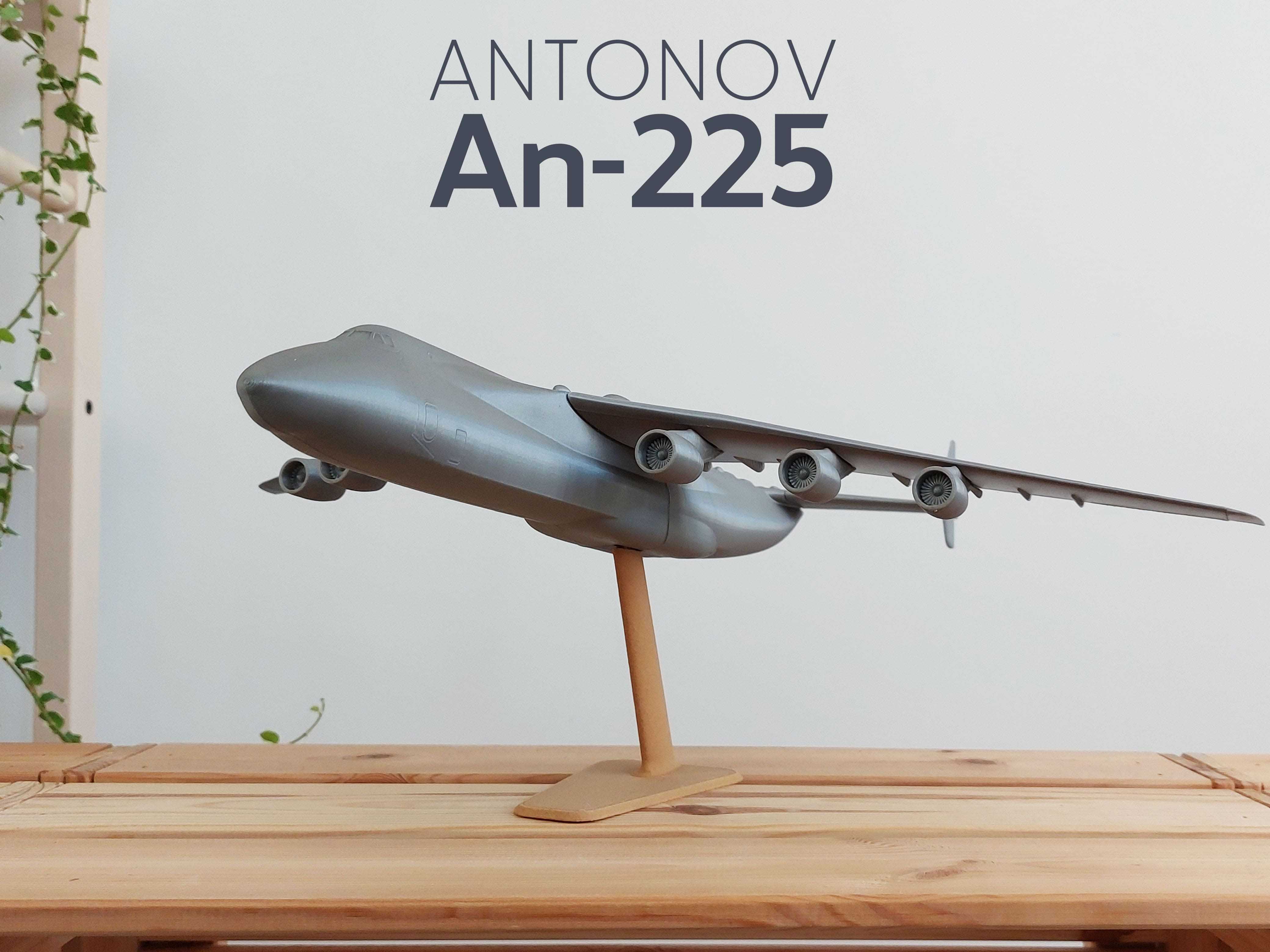 Antonov An 225 Mriya