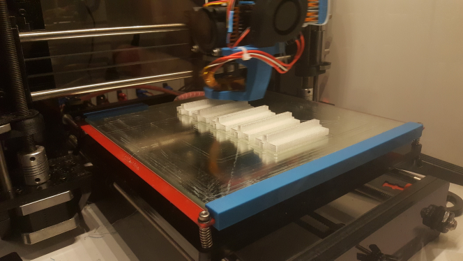 Clips for mirror 200x200 on Geetech Prusa I3 Pro B | 3d print model