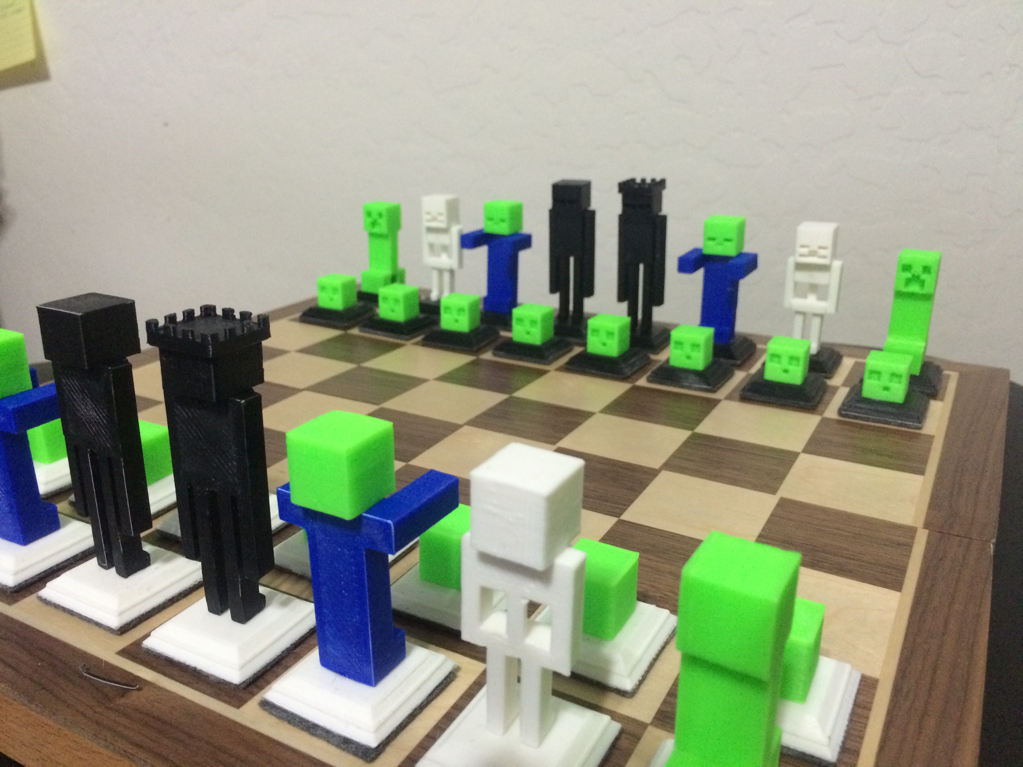 Chess Set Base And Crown
