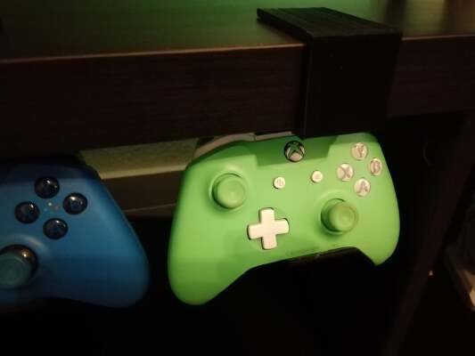 IKEA Kallax Xbox One X Controller and Nintendo Switch Joy Can Grip Hook | 3d print model