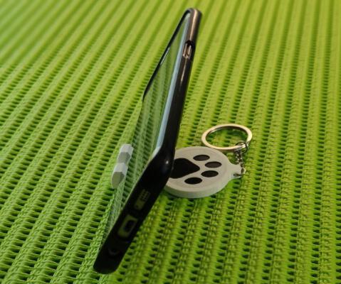 Smartphone Holder Keychain | 3d print model
