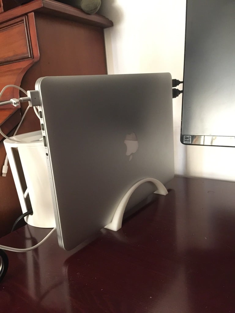 Simple arch MBP stand