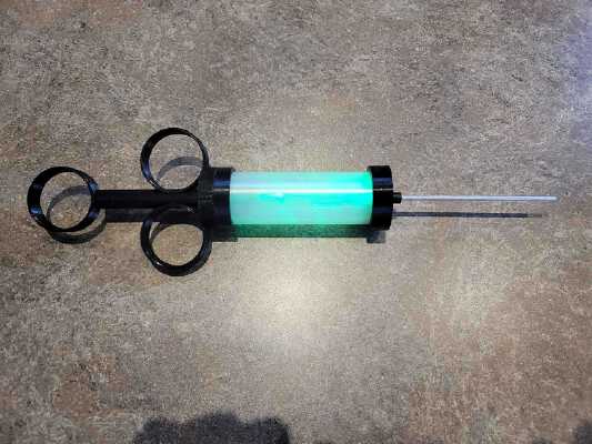 Glowing Syringe for Plague Doctor or Mad Scientist | 3d print model