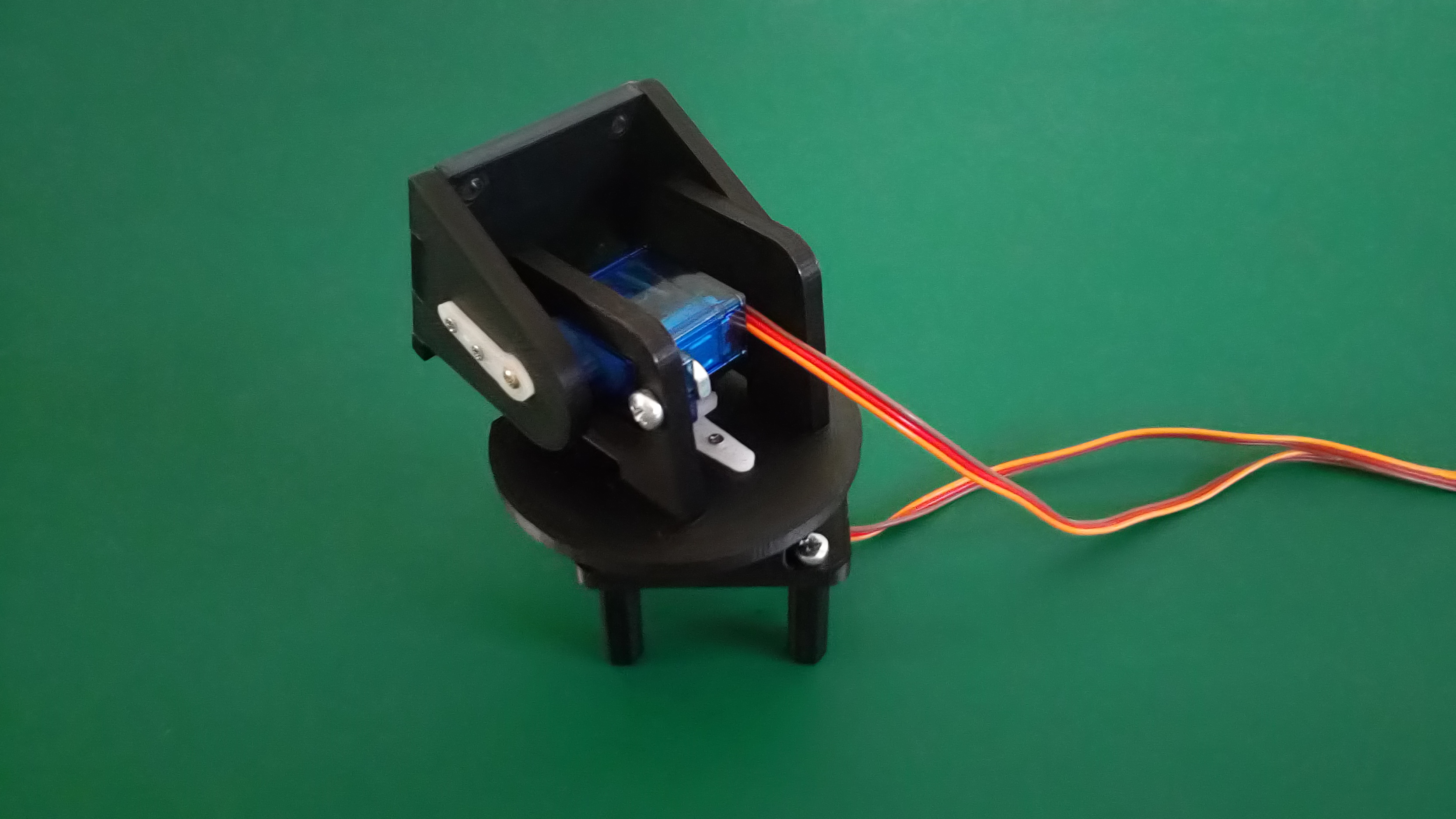 Sturdy 2-Servo Camera  Mount