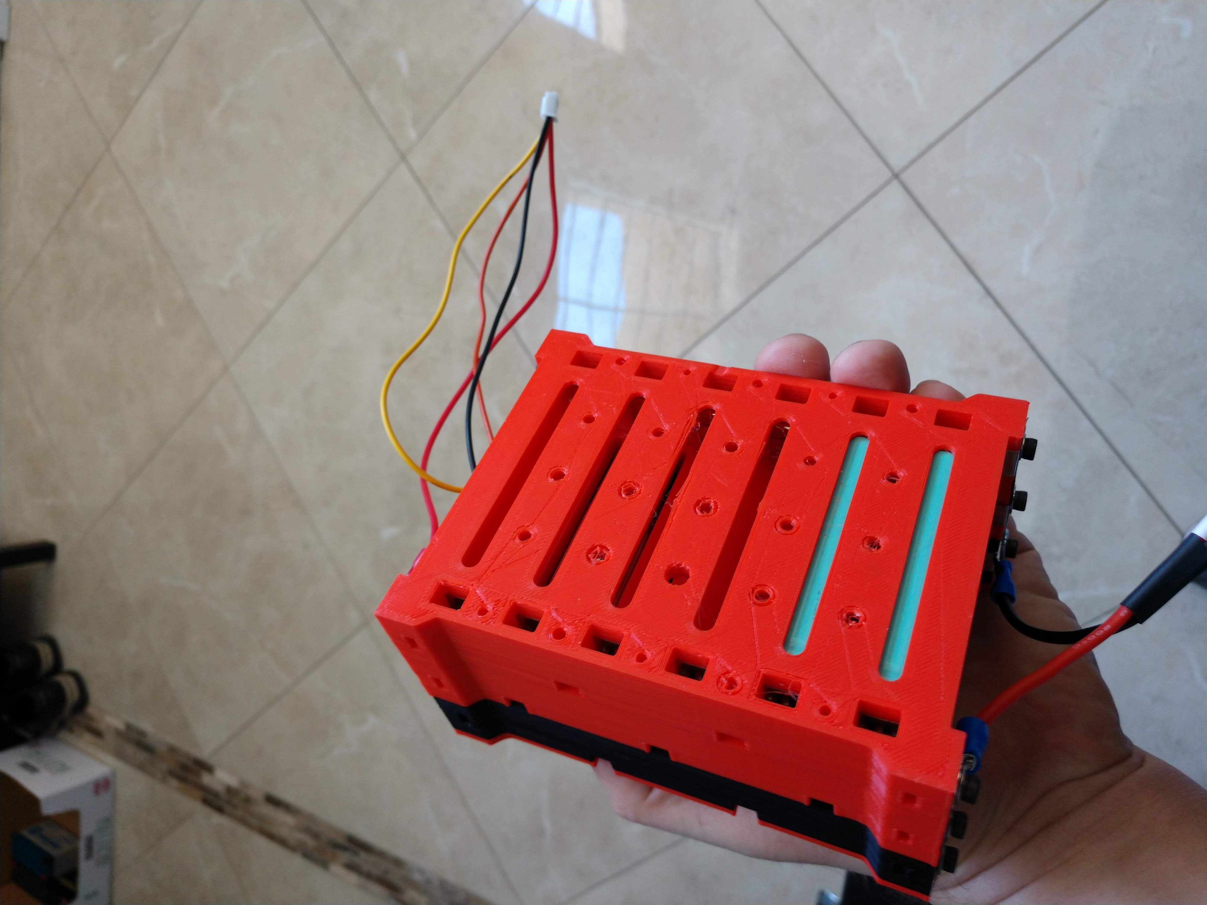 6P stackable 18650 batteries holder