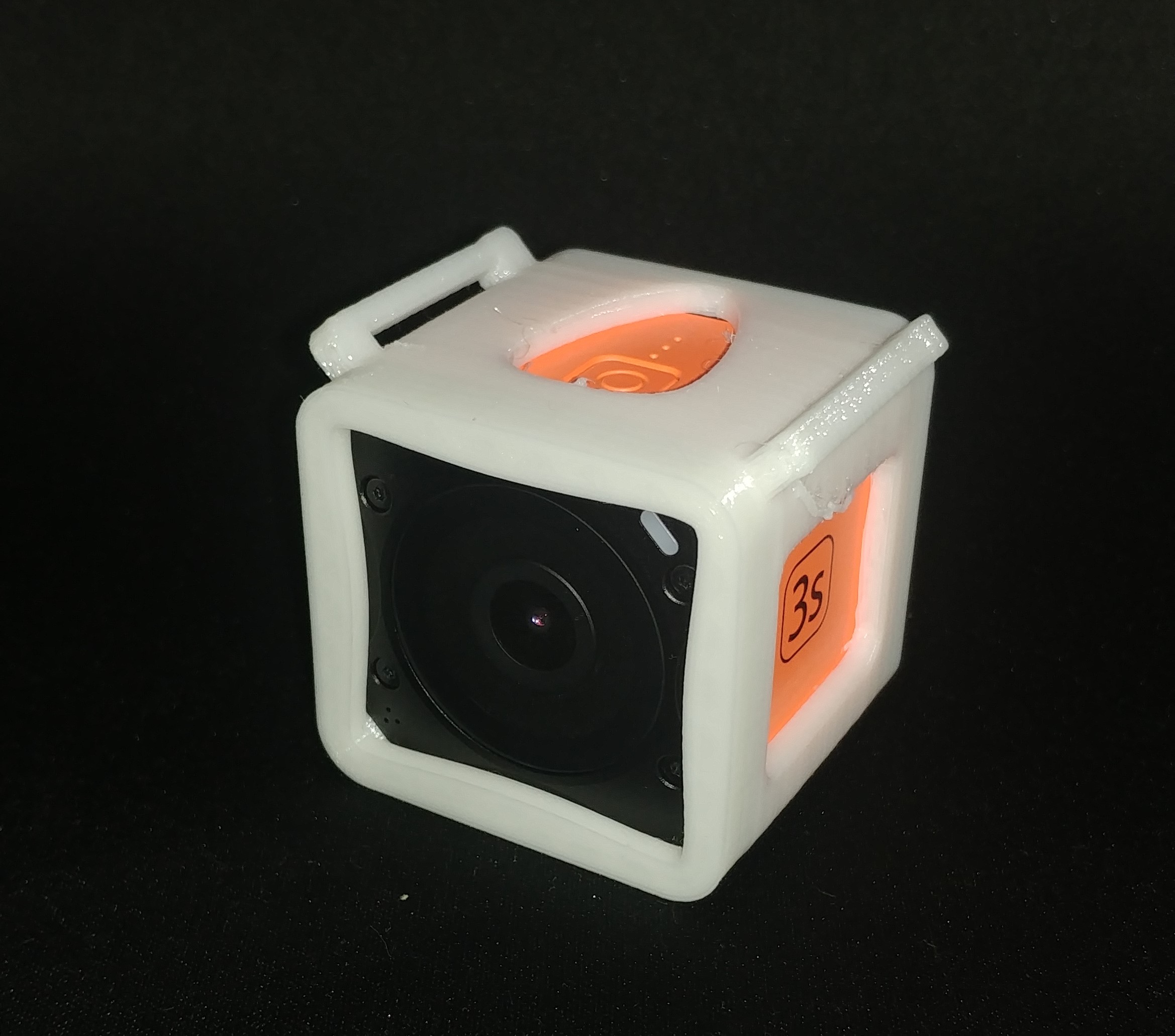 cf17dd49-4ef2-415e-b614-a90cc7631db1