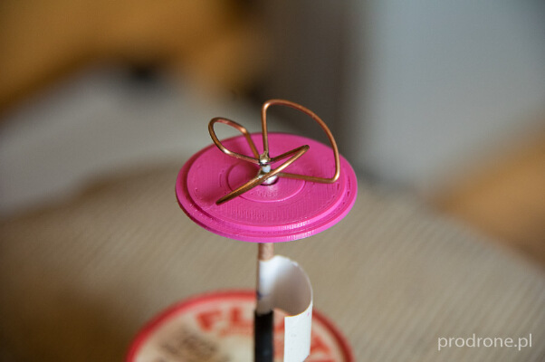 Simple, strong cloverleaf antenna cover | 3d print model