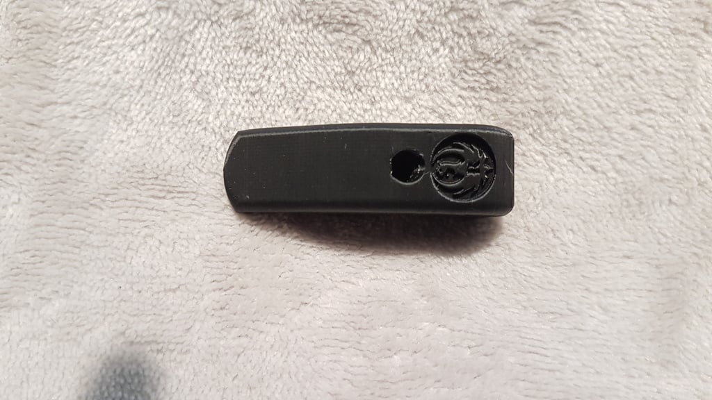 Ruger MK IV 22_45 Tactical enhanced magazine pad
