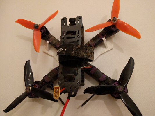 Stylish Drone Wall Mount for 5in & 2in frames | 3d print model