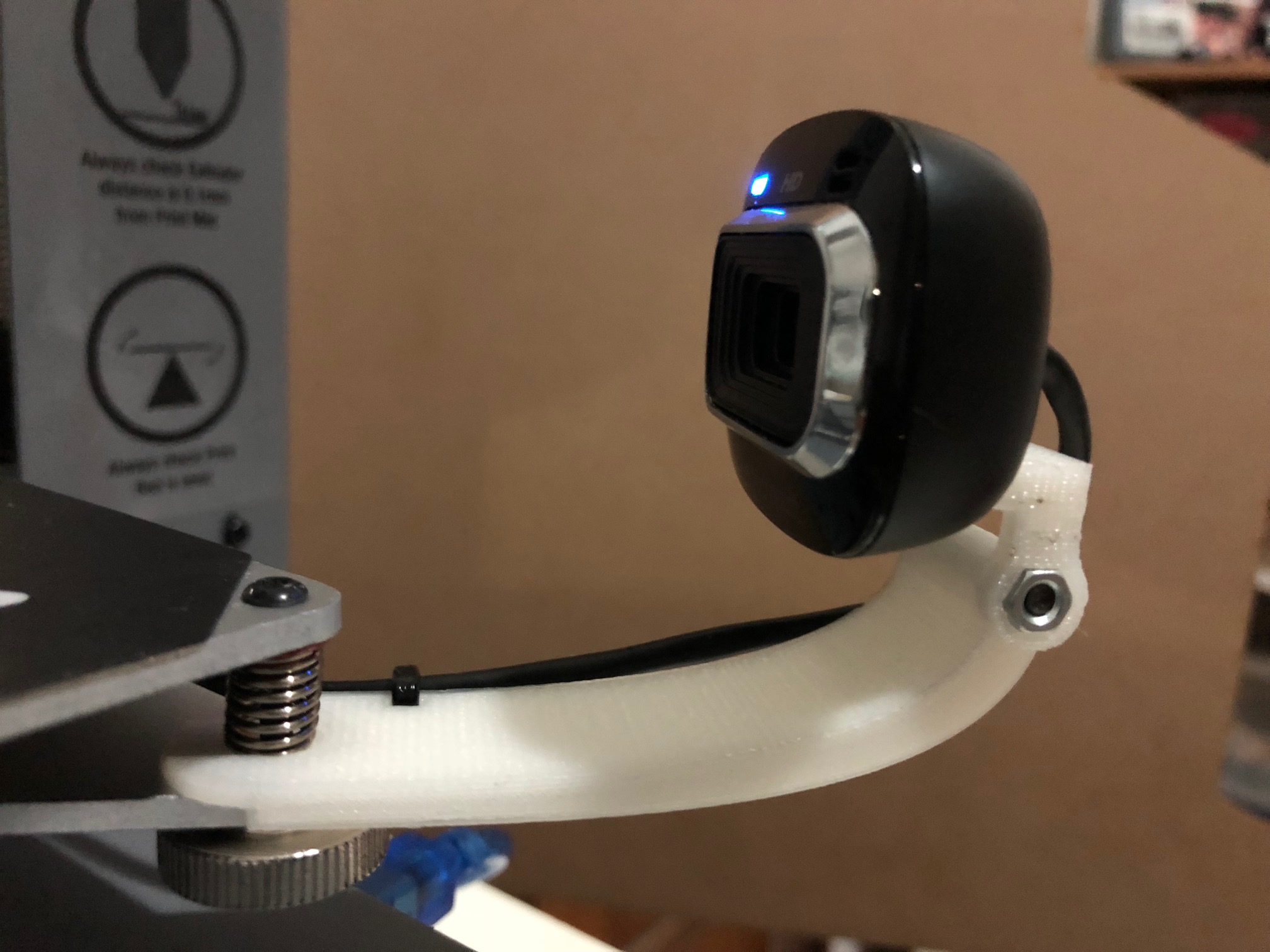 Microsoft LifeCam 3000 bed mount