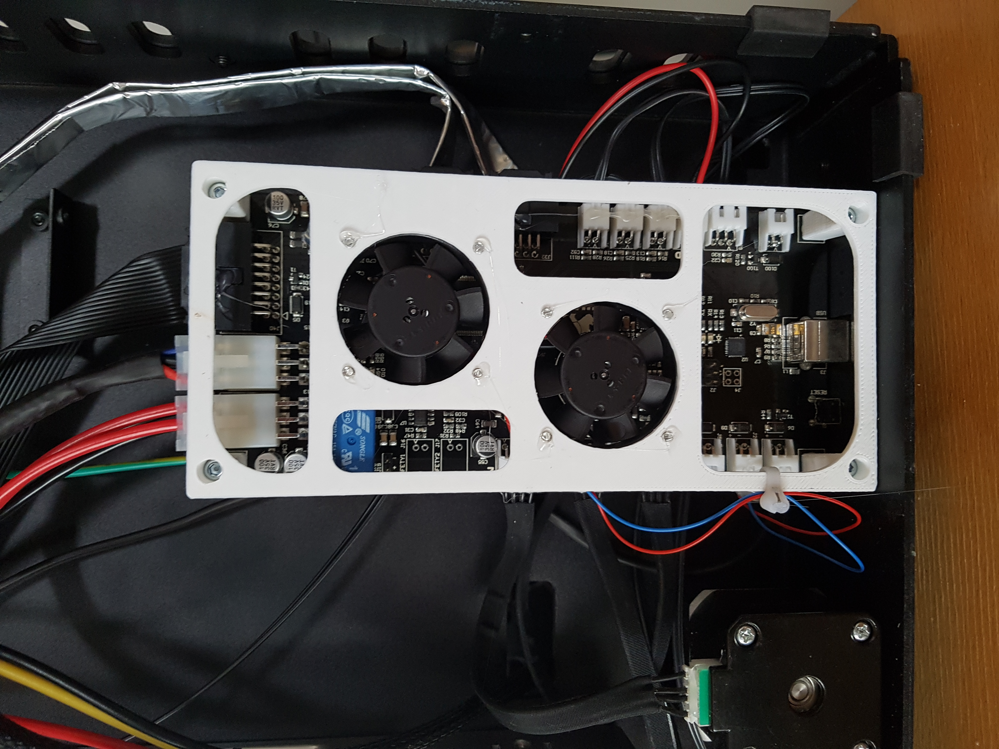 cb2c2bec-73e3-42bc-9b77-53be27a5bf91