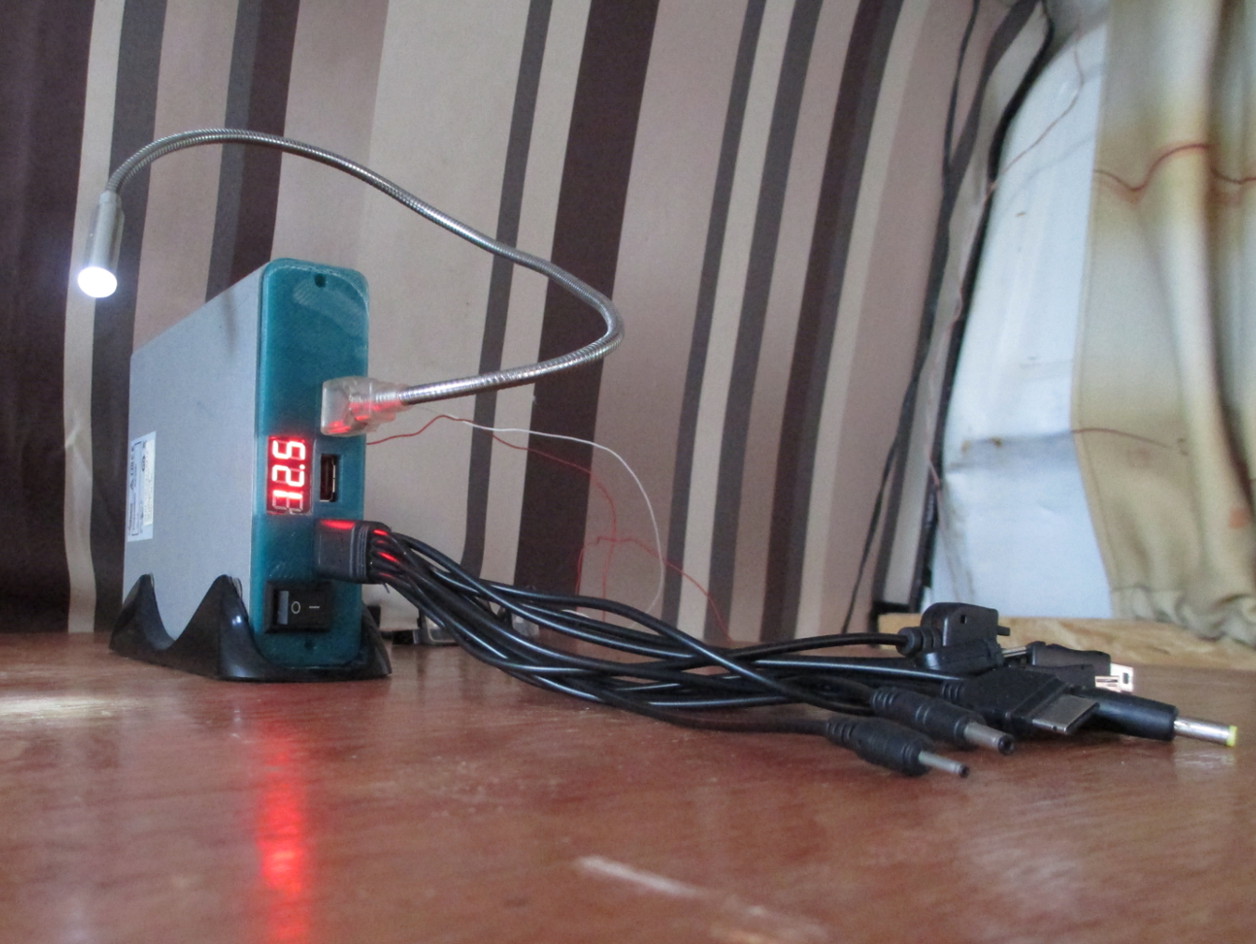 12V to 5V Usb hub