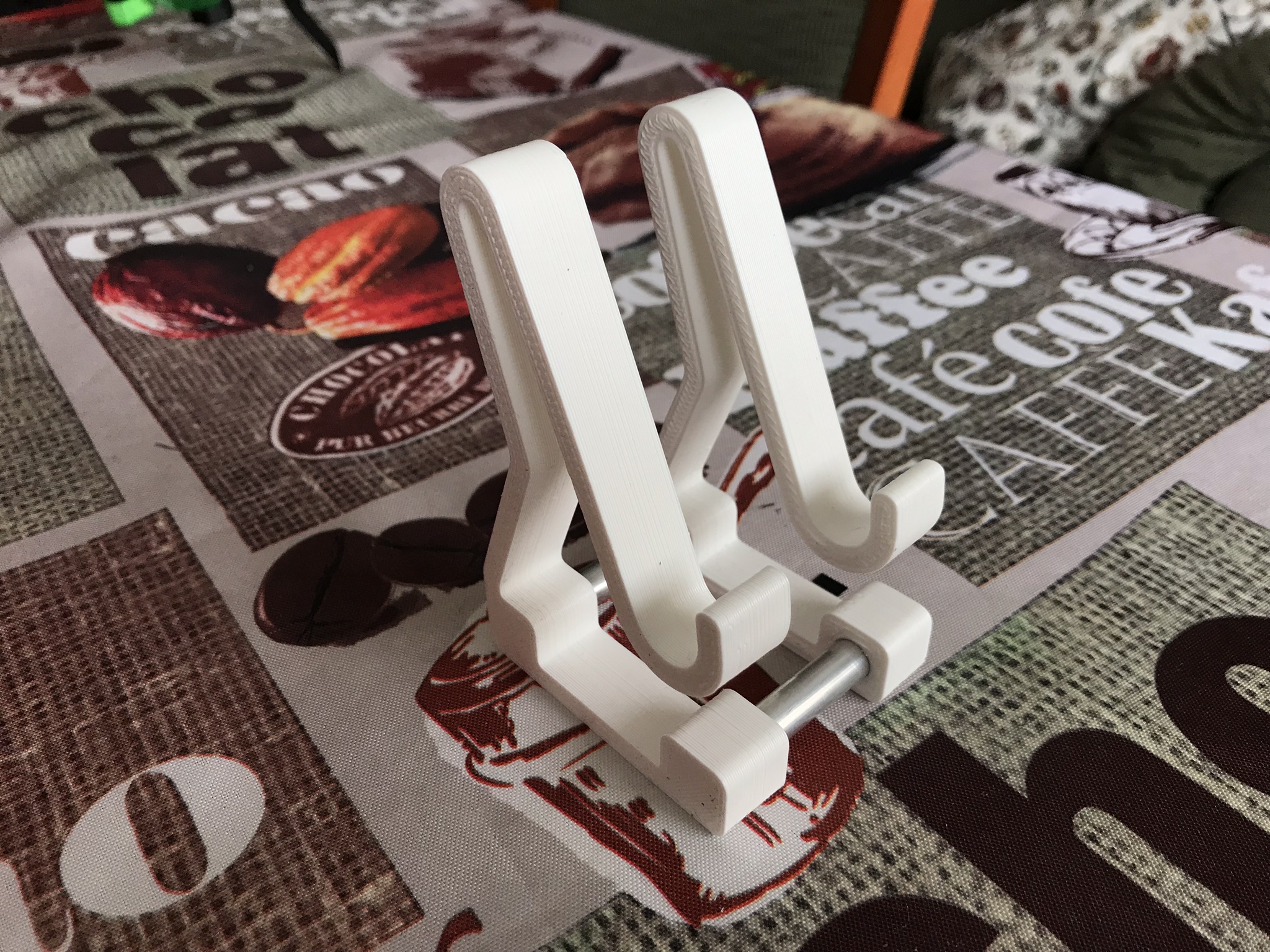 Mobile phone stand