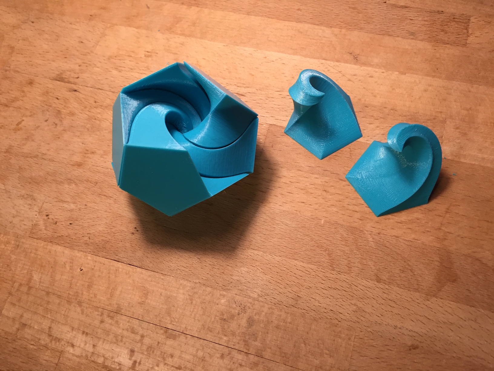A Puzzle of Twisted Dissection