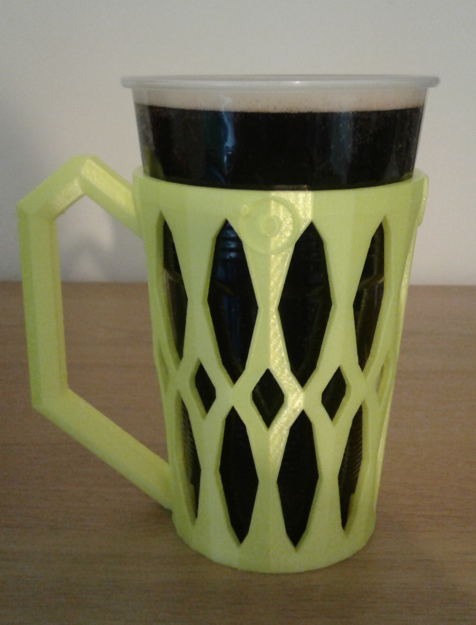 Plastic Pint Cup Holder