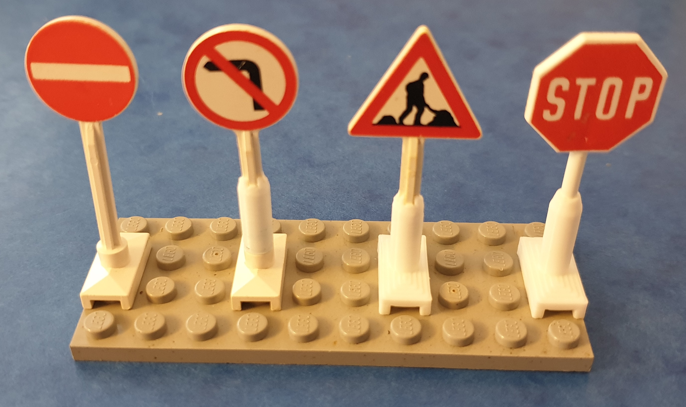 Lego Trafic sign repair kit (pole or whole stand)