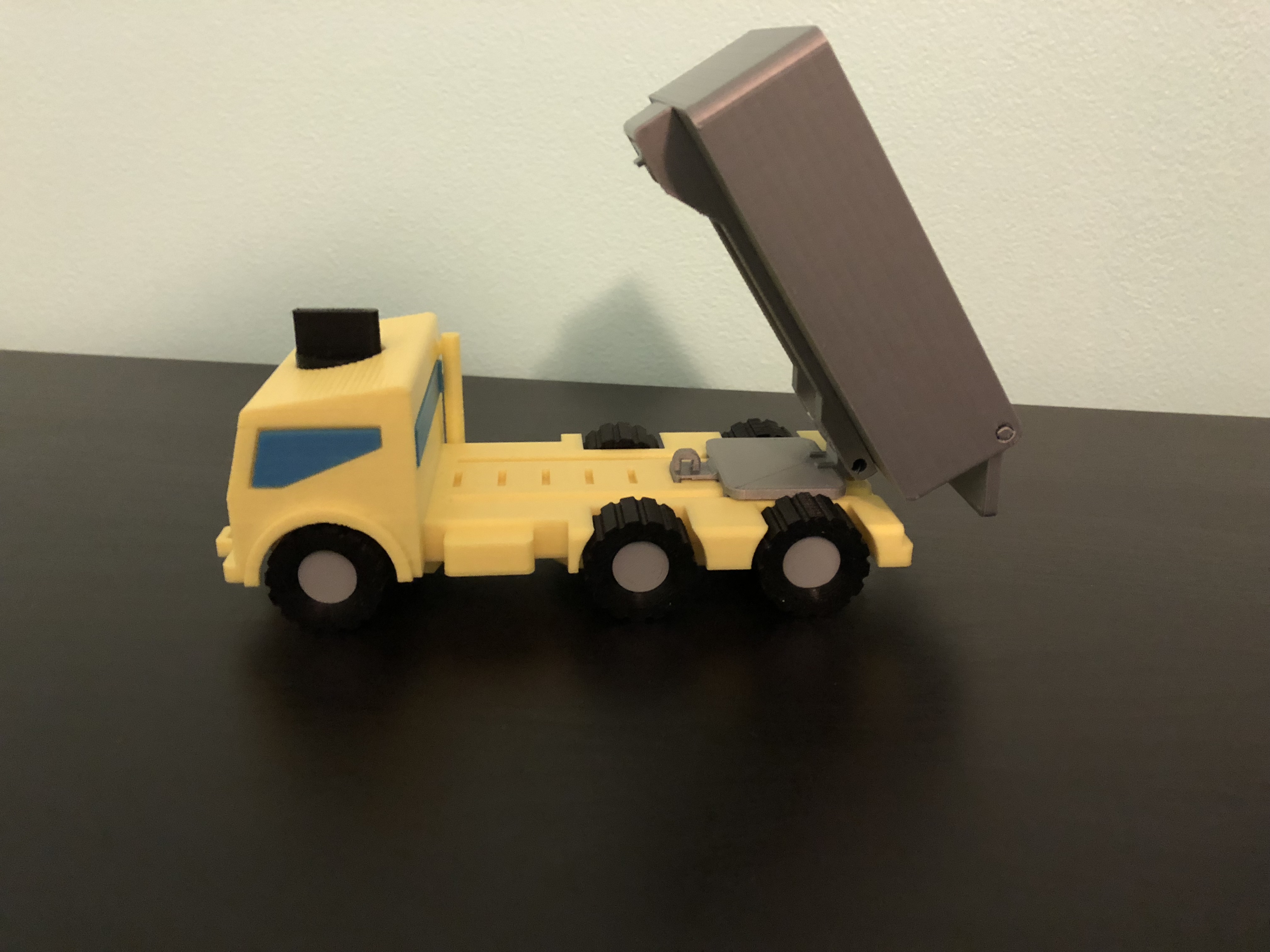 M.A.X. Truck - The Modular Toy Truck - Dump Truck Mission Accessory