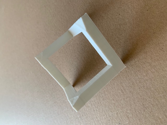 e8617cf2-8333-42c6-8a73-66d17f041628