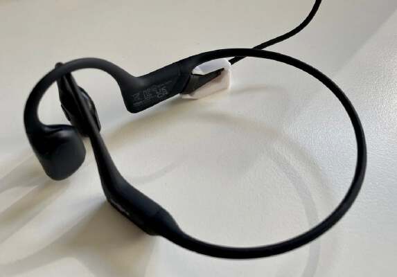 Charge Mount for Shokz OpenComm and OpenRun Pro | 3d print model