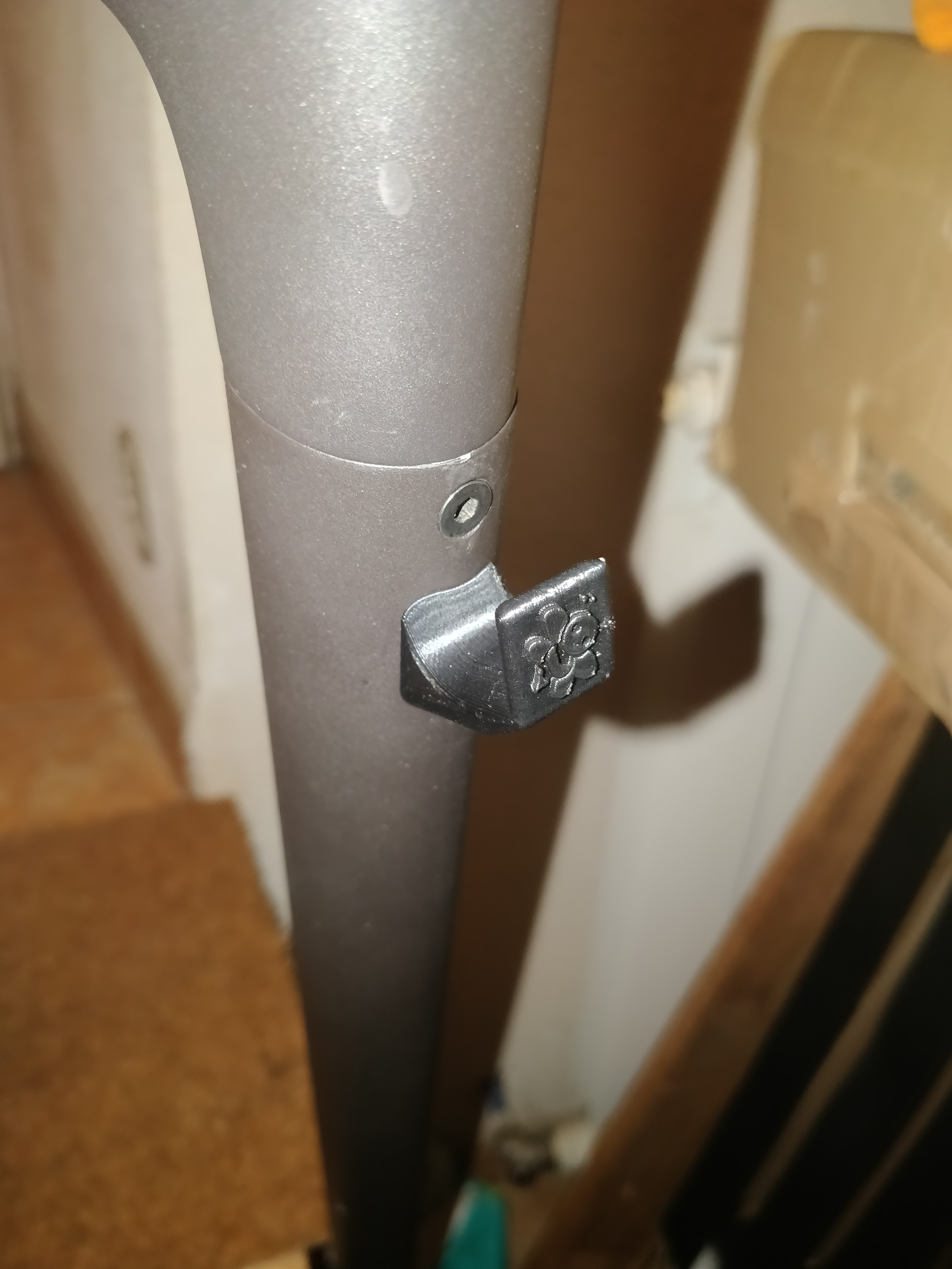  Handlebar hook for M365 scooter