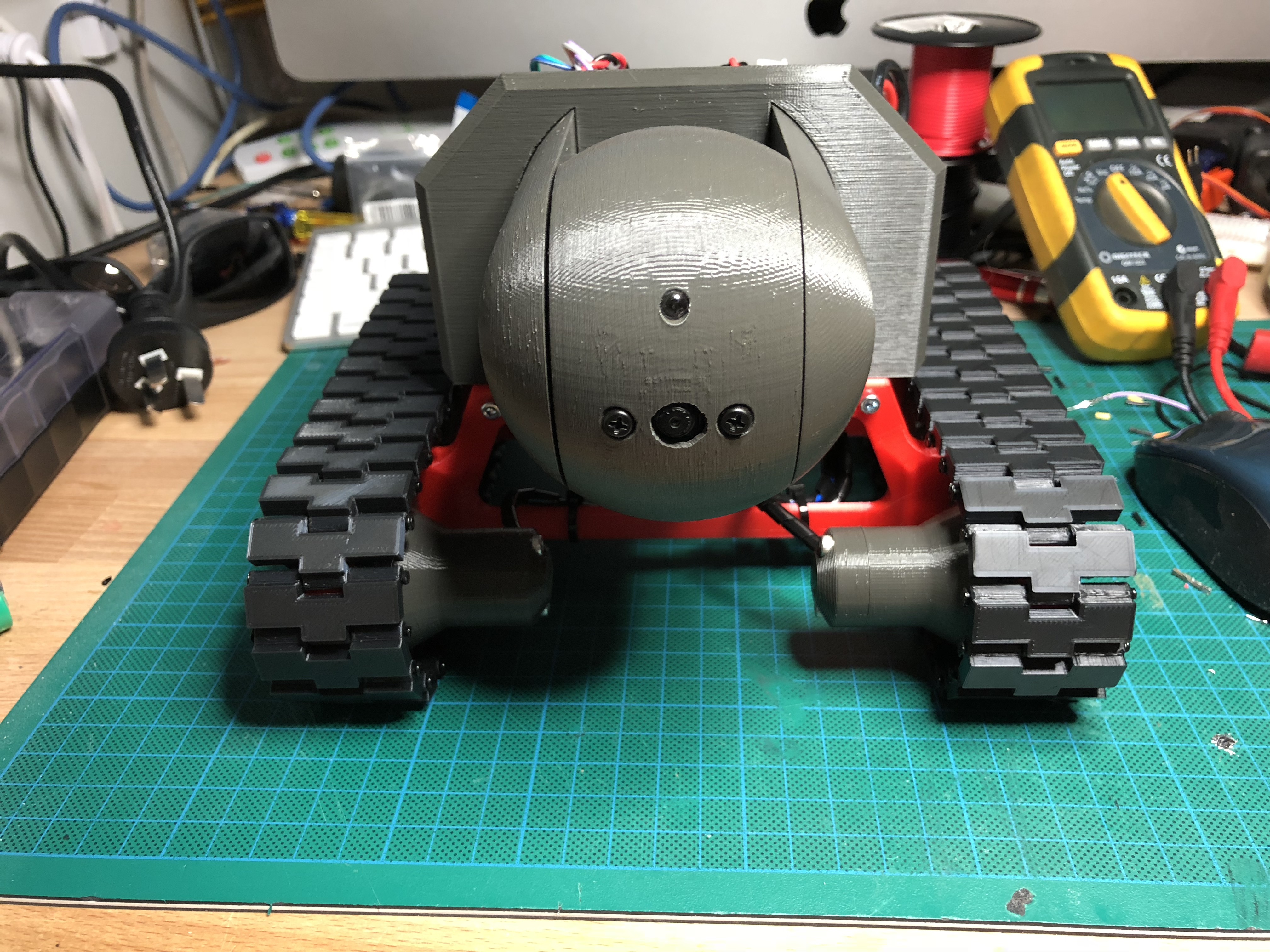 5a75afa3-98cc-475f-896e-53f974d9c21c
