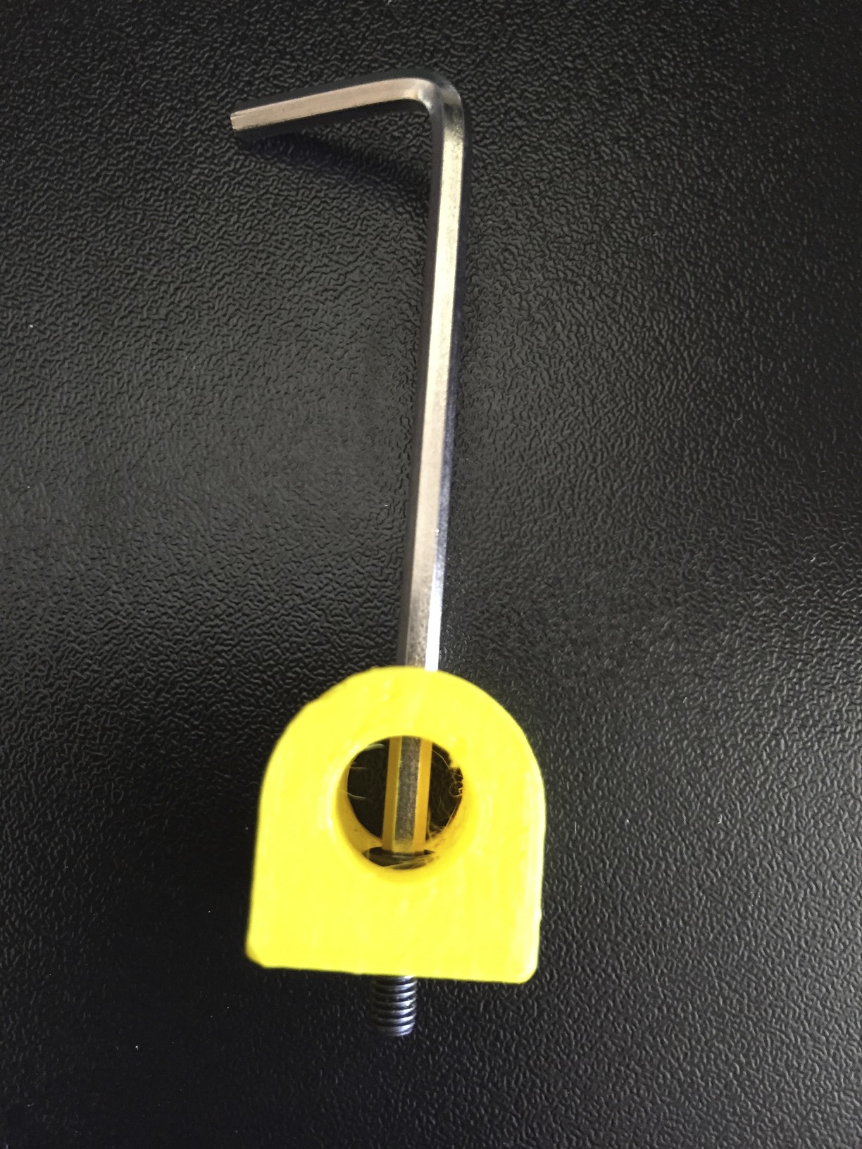 M8 rod mount