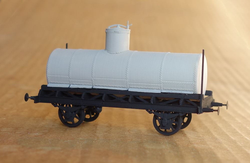 Russian "normal" tank car 1:87 (H0)