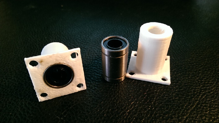 Lm8uu holder with flange | 3d print model