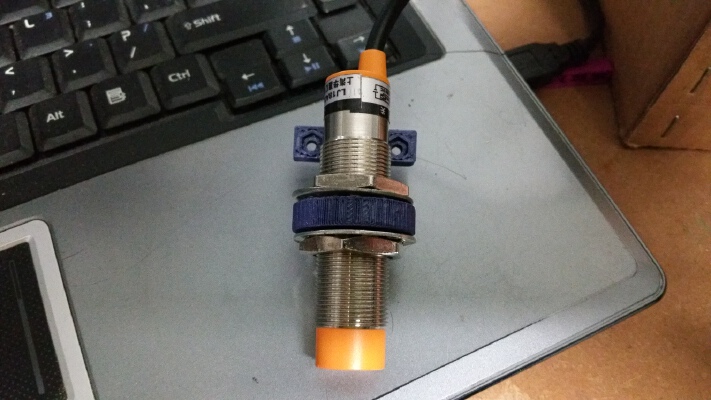 Proximity Switch Mount (18mm) (Update 2015-06-19) | 3d print model