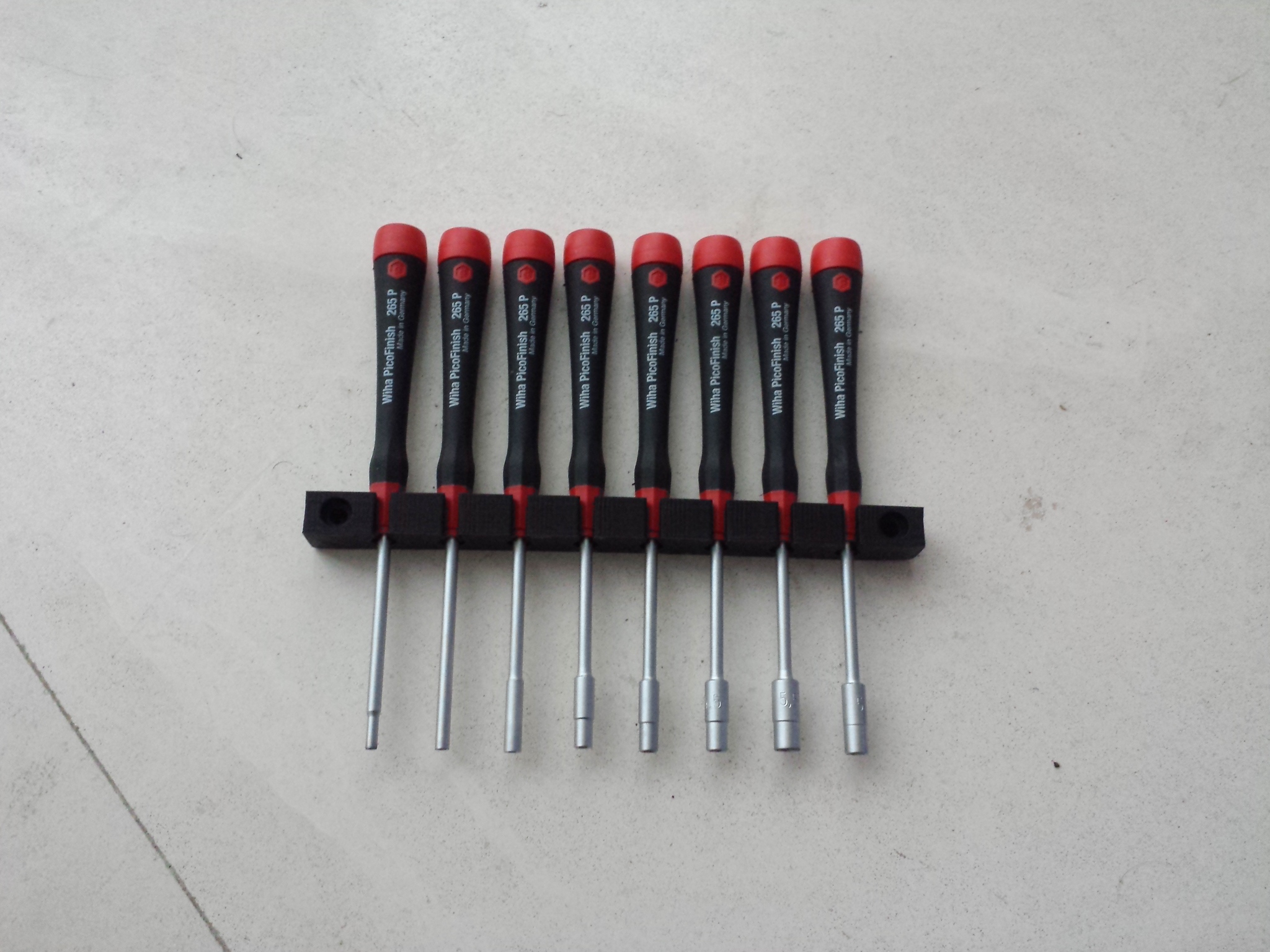 069fcae3-280d-4af3-8a54-4a357f80c886