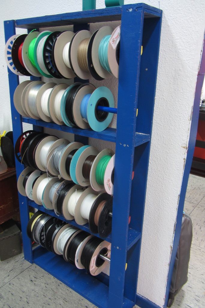 old Pallet to Spools hanger