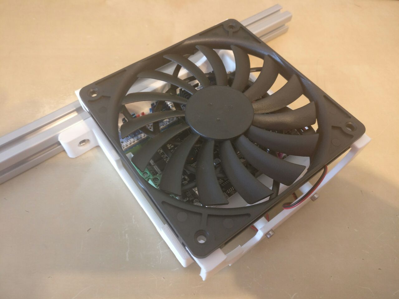 MKS Gen L 2020 Holder
