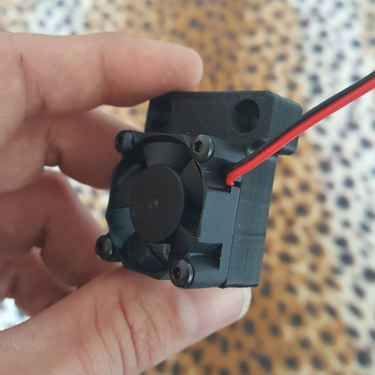 Tech2C's E3Dv6 Bowden Clamp w_ Integrated Fan Mount 30mm_40mm