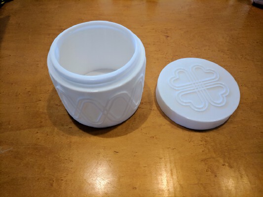 Celtic Themed Round Screw-Top Box | 3d print model