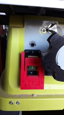 Circular Saw Emergency Stop Embiggener | 3d print model